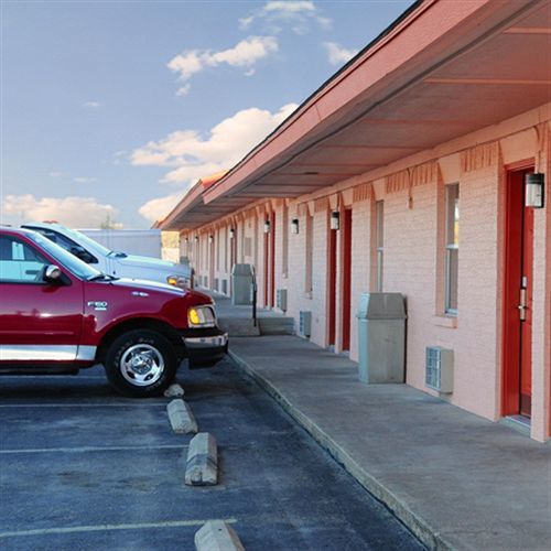 American Inn Cleburne Exteriör bild